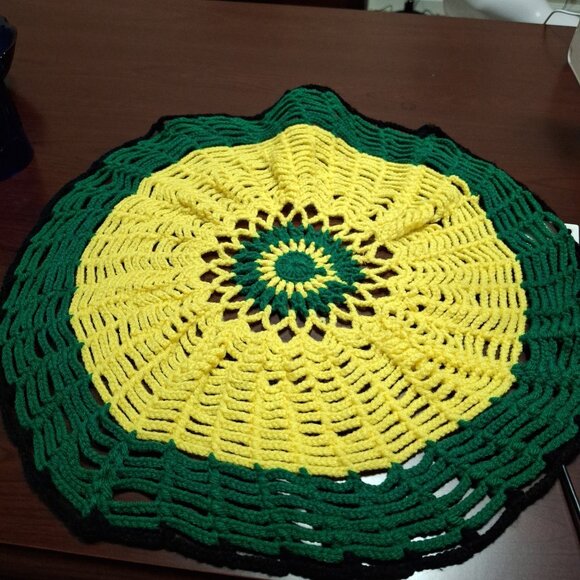 DOILY (LGE) - Picture 1 of 3